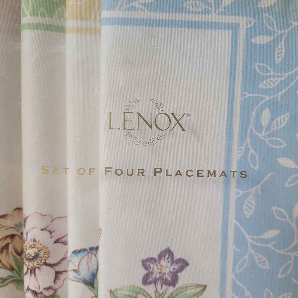 Lenox Butterfly Meadow Placemats Set of 4 100% Cotton Floral Pastel New Open Box